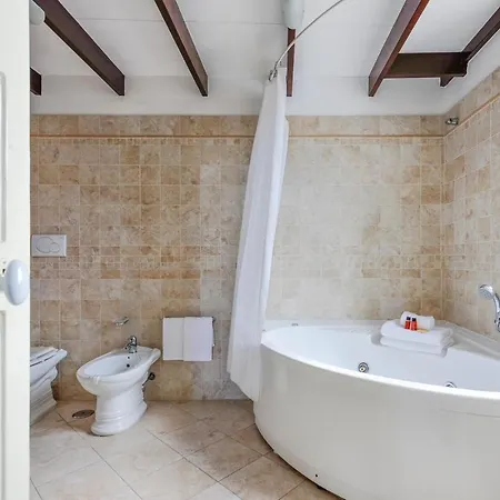 Castriota 19 - Jacuzzi Sit